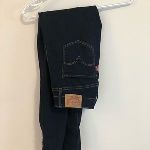 Levi Skinny jeans 311 curvy style